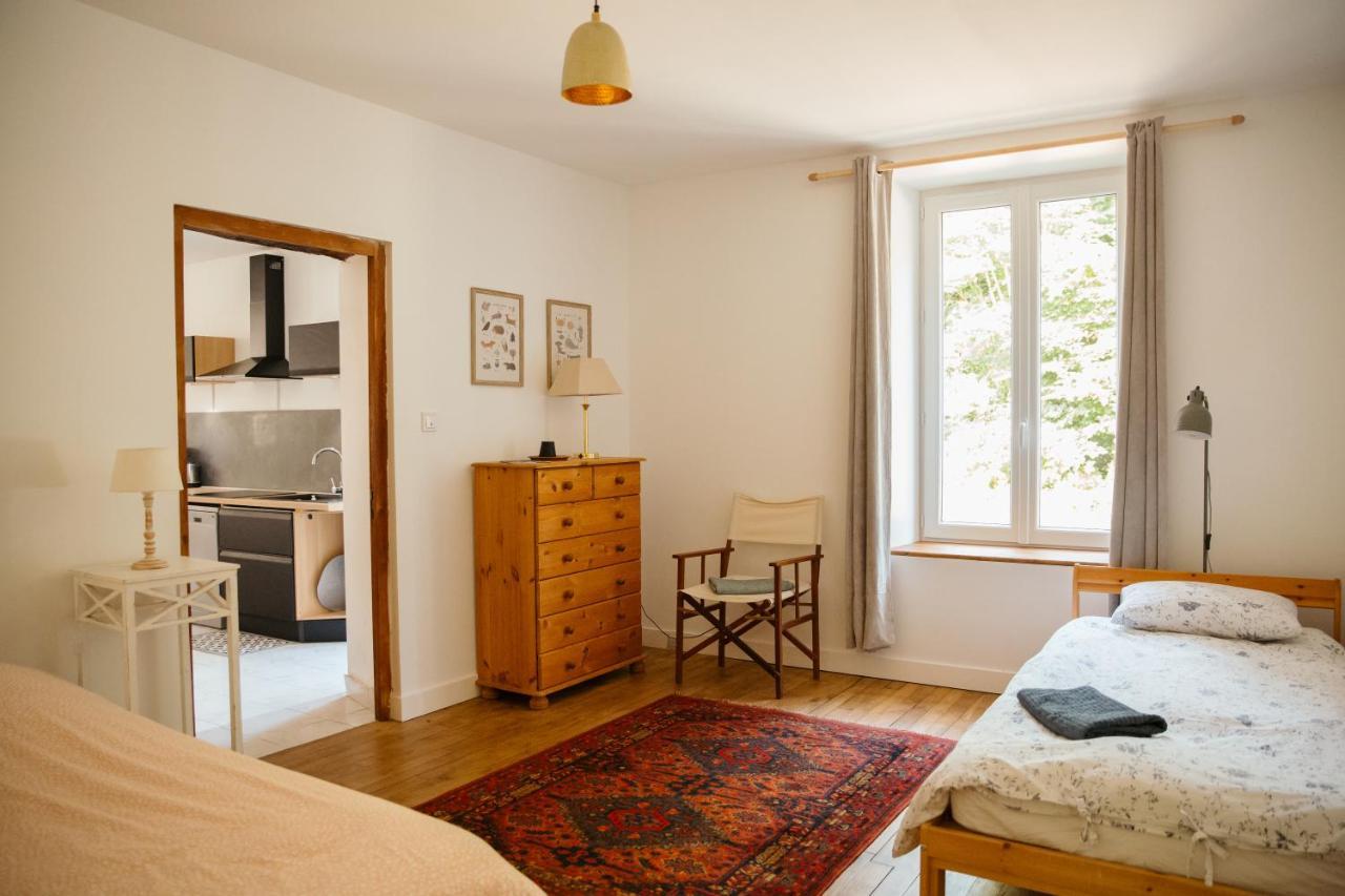 La Borgnardais, gîte 1 à 5 couchages en Brocéliande Loutehel Exterior foto